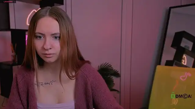 mila glow1 online show from October 3, 8:30 am