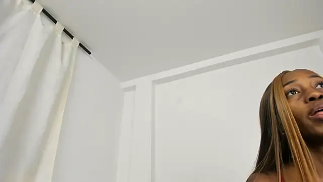 Ebony danik online show from October 10, 11:42 pm