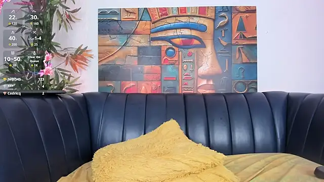 samanee konn online show from October 18, 8:32 pm