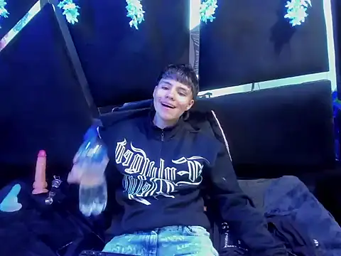 Bruno Cruzz online show from September 12, 4:02 am