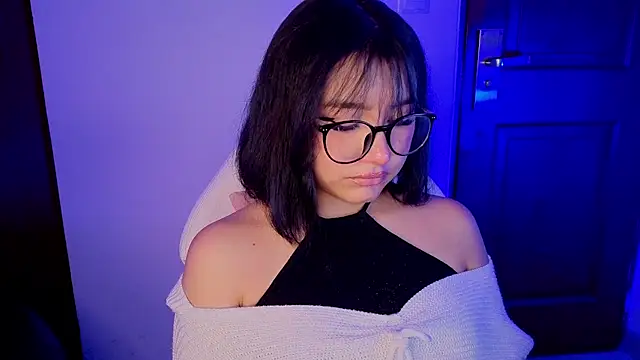 sophiievv online show from June 4, 7:29 pm