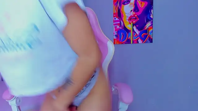 SammyRose  online show from February 3, 7:29 pm