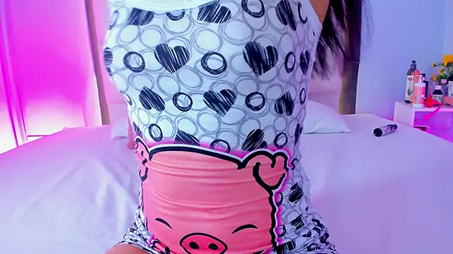 SammyRose  online show from October 20, 8:01 pm