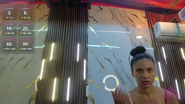 VictoriaDuart online show from March 19, 8:24 pm