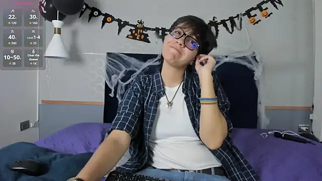 Tsuki Maru online show from October 22, 8:36 pm