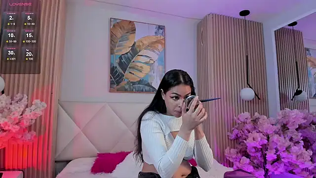 Mila Hank  online show from March 30, 12:16 pm