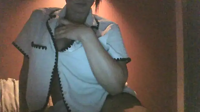 Justnani001 online show from September 12, 8:38 pm