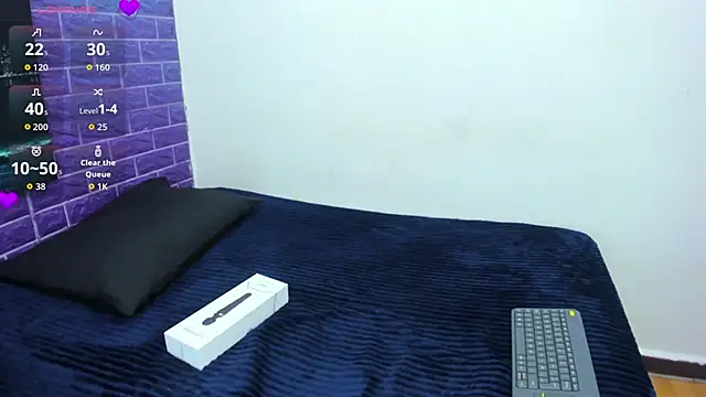 Cora 222 online show from October 3, 11:15 am