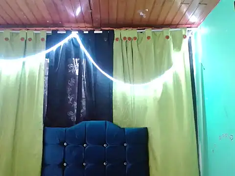 canelasexy 1 online show from February 24, 8:18 pm