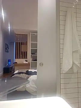 trickyOne online show from October 3, 4:23 pm