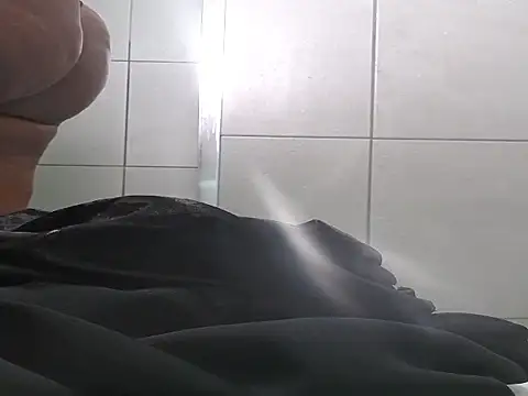 trickyOne online show from November 17, 6:03 am