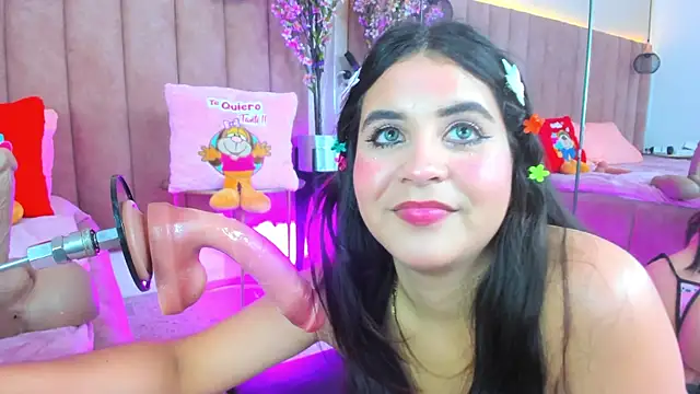 LizzyOlsen online show from November 22, 5:43 am