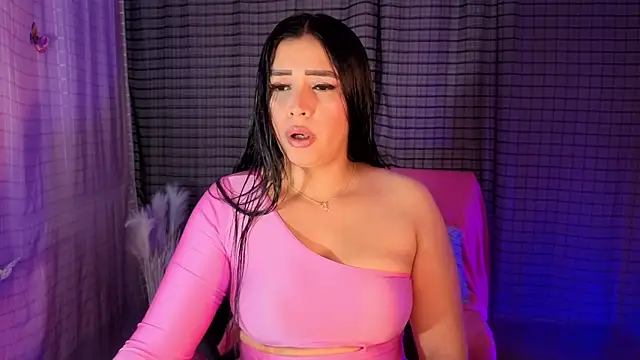 Kayleemorales online show from January 15, 4:57 pm