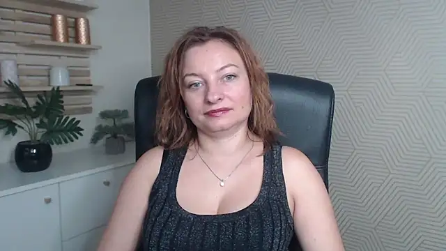 angelaSamt online show from October 31, 7:12 am