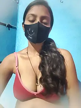 posewith online show from September 30, 8:46 pm