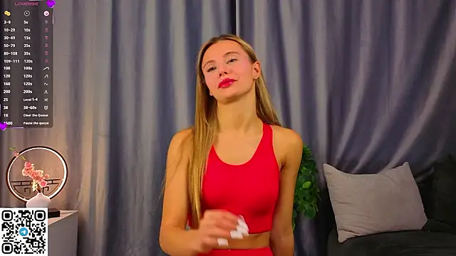 NaughtySeraphine online show from February 10, 5:10 am