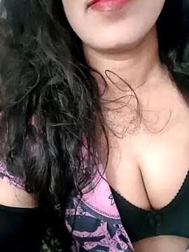 Deepa Sharma143 online show from September 18, 12:04 pm