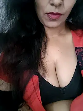 Deepa Sharma143 online show from April 4, 1:59 am