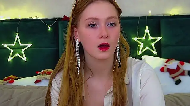 AgataFoxley online show from December 4, 6:19 pm