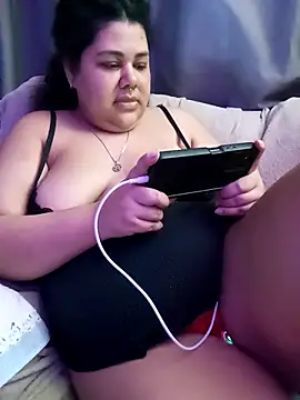 xlatinastar online show from September 22, 6:28 pm