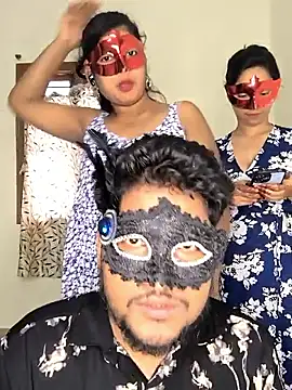 Family02 online show from September 15, 9:17 am