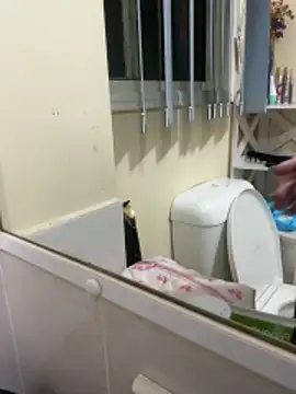 aussiepeaches online show from December 15, 1:05 pm