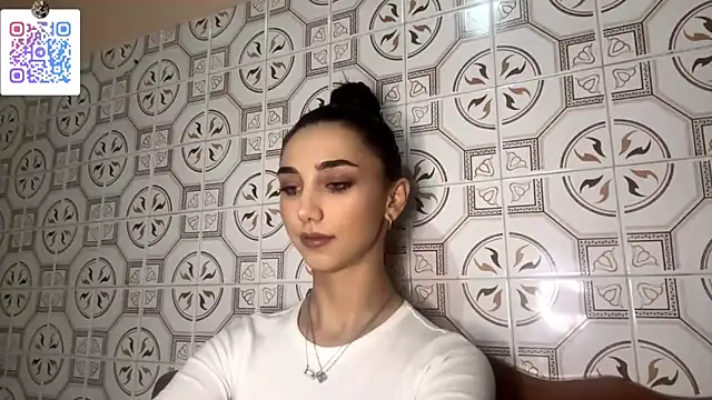 LinaMour online show from December 2, 10:23 pm