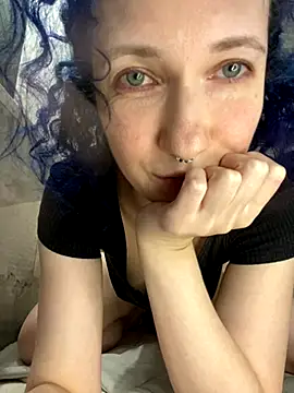 Kitty Kisss online show from October 17, 12:02 am