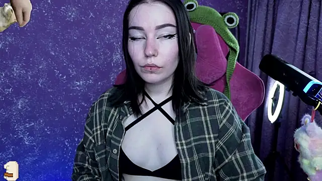 MargarettRose online show from June 30, 4:01 am