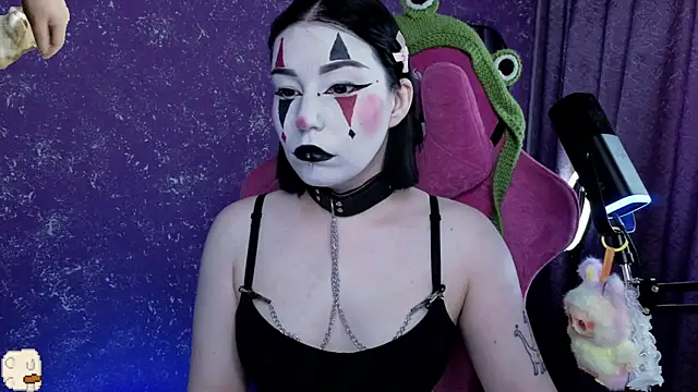 MargarettRose online show from July 15, 4:28 am