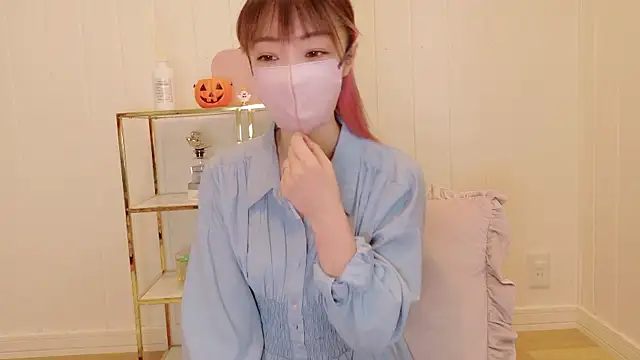 SUZU 1201 online show from October 18, 12:03 am