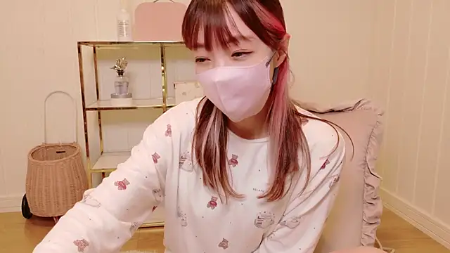 SUZU 1201 online show from September 15, 10:45 am