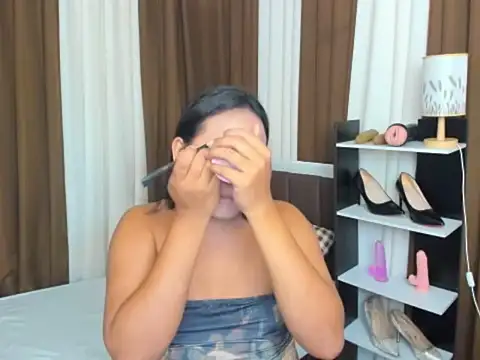 TsUncutKaren online show from September 22, 4:38 pm