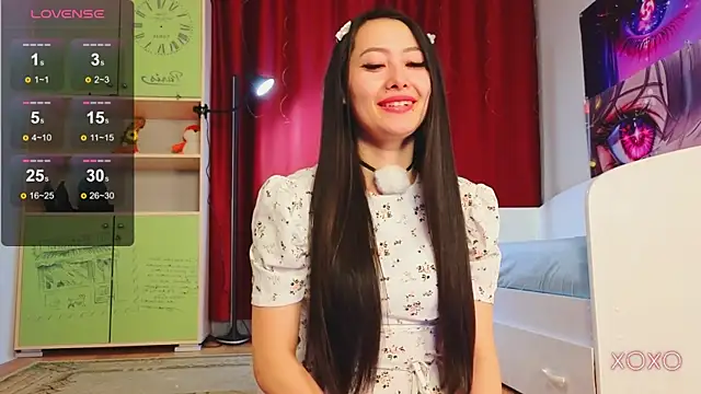 Milly  Foxy online show from April 5, 1:54 pm