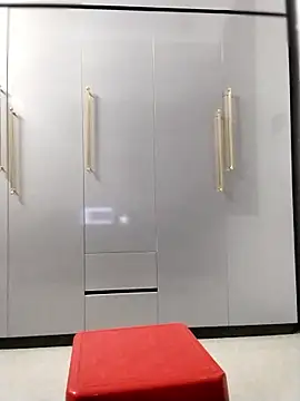 Mlemmz online show from January 15, 1:17 pm