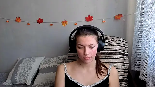 CutieAnny online show from October 20, 4:59 am