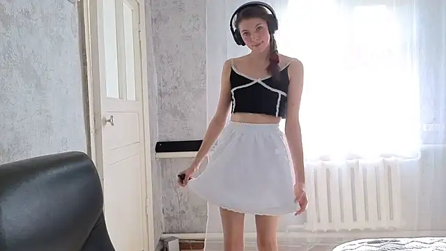 CutieAnny online show from September 19, 9:08 am