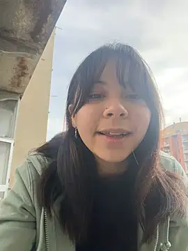 YumiLux online show from January 10, 3:06 pm