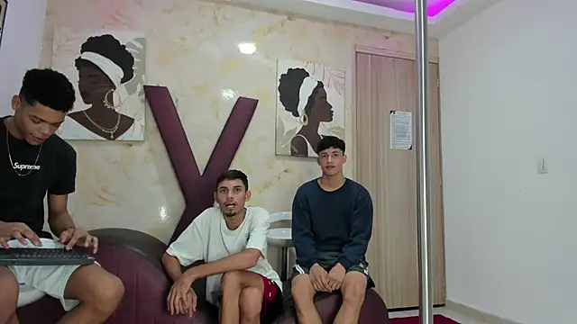 GRETTY BOYS online show from May 15, 1:43 am