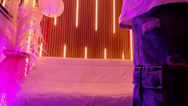 ArianaSantana online show from December 21, 12:53 pm