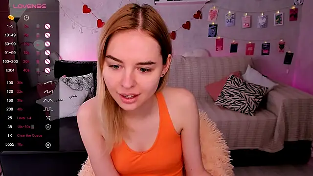 LillianShine online show from May 19, 2:40 am