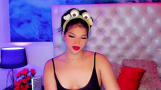 Valeria Swett  online show from February 22, 8:43 pm