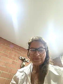 MaryLunne online show from January 8, 11:58 am