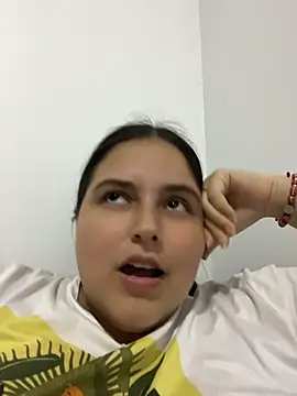 mia-08martinez  online show from June 29, 11:04 pm