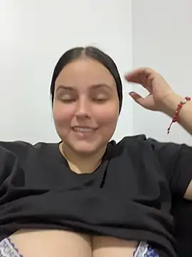 mia-08martinez  online show from July 8, 1:30 am