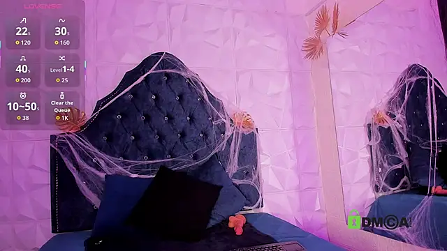  mia milf  online show from October 11, 11:51 pm