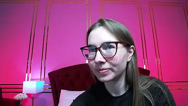 JessieJuss online show from April 13, 5:03 pm