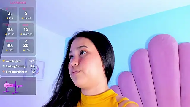 emma clarke  online show from September 17, 3:37 am