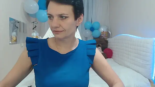 AvaSaturnian online show from October 7, 12:31 pm