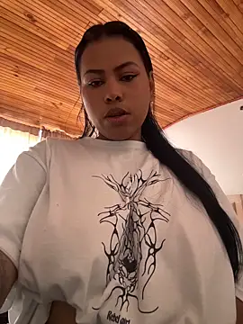 Michluxe 69 online show from June 3, 6:57 pm
